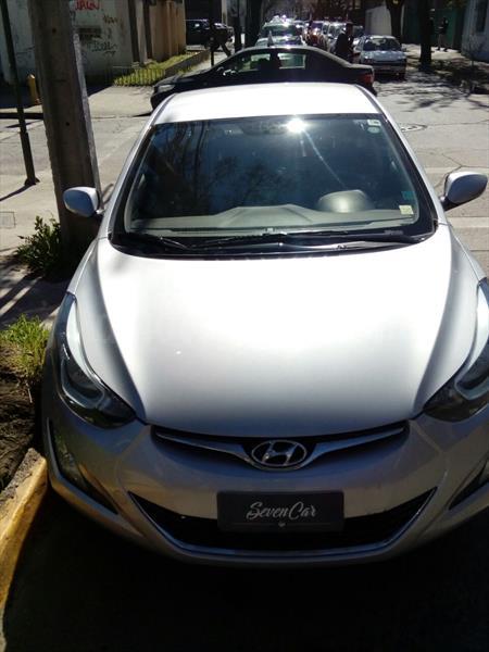 foto Hyundai Elantra GLS 1.6 Plus usado