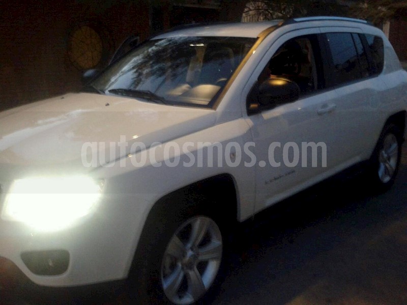 foto Jeep Compass 2.4L Longitude 4x4 Aut usado