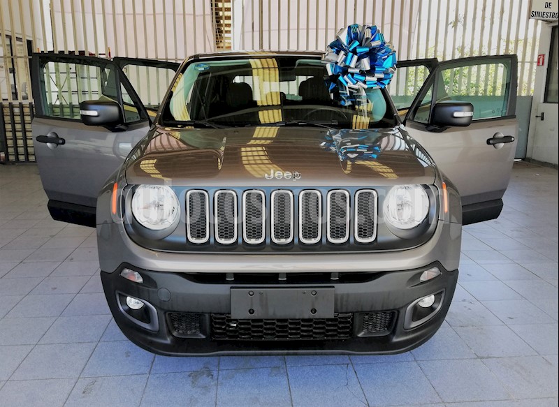 foto Jeep Renegade 4x2 Latitude Aut nuevo