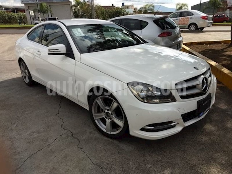 foto Mercedes Benz Clase C 180 CGI Coupe usado