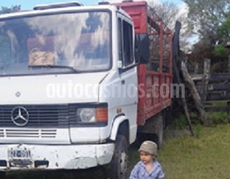 foto Mercedes Benz L 710-42 C Euro III usado