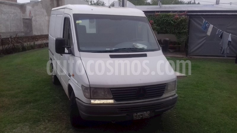 foto Mercedes Benz Sprinter Furgon 310 3000 V2 D usado
