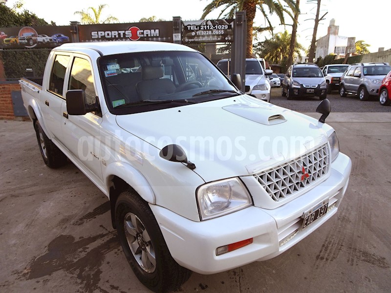 foto Mitsubishi L200 4x4 2.5 High Power CD usado