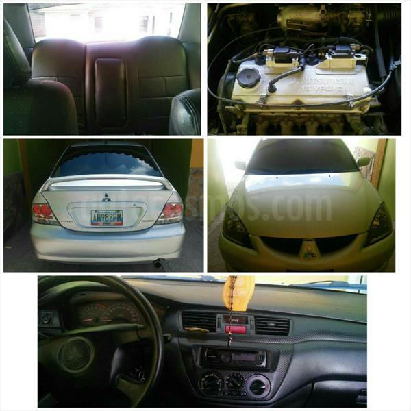 foto Mitsubishi Lancer Touring Sinc. usado