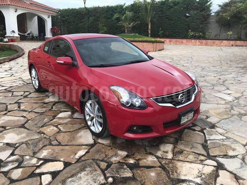 foto Nissan Altima Coupe SR 3.5L Seminuevo