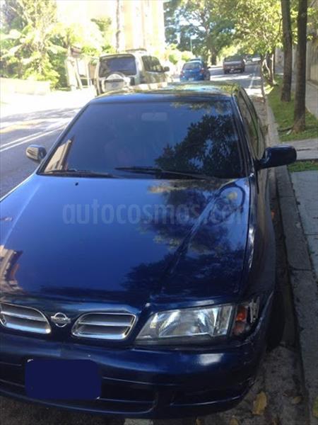 foto Nissan Primera GXE usado