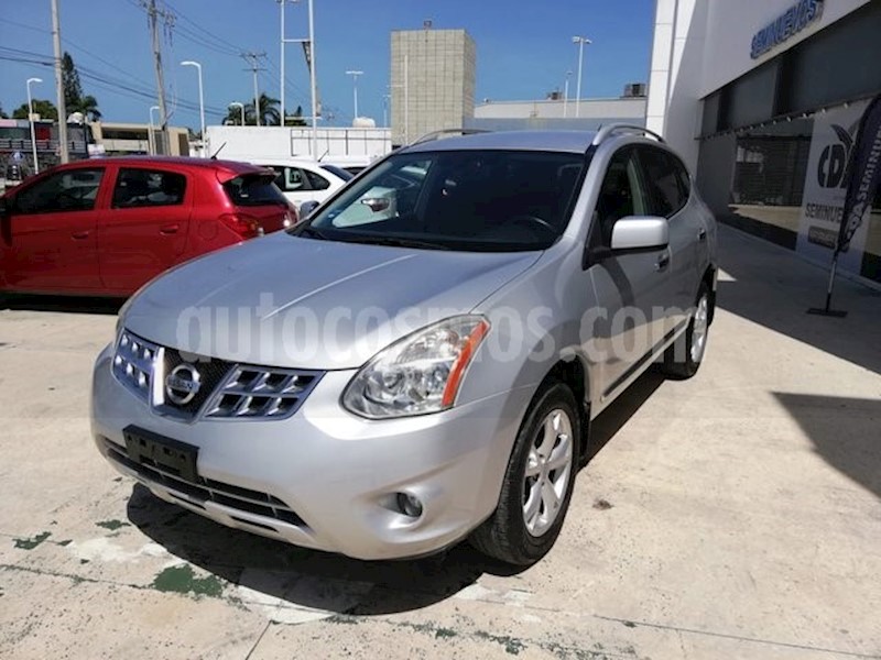 foto Nissan Rogue Advance usado