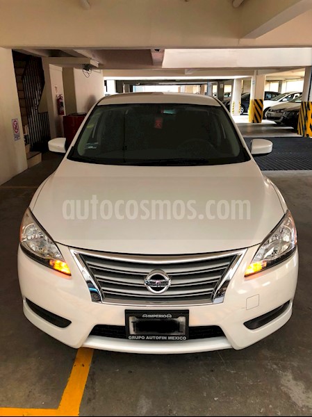 foto Nissan Sentra Sense Aut usado