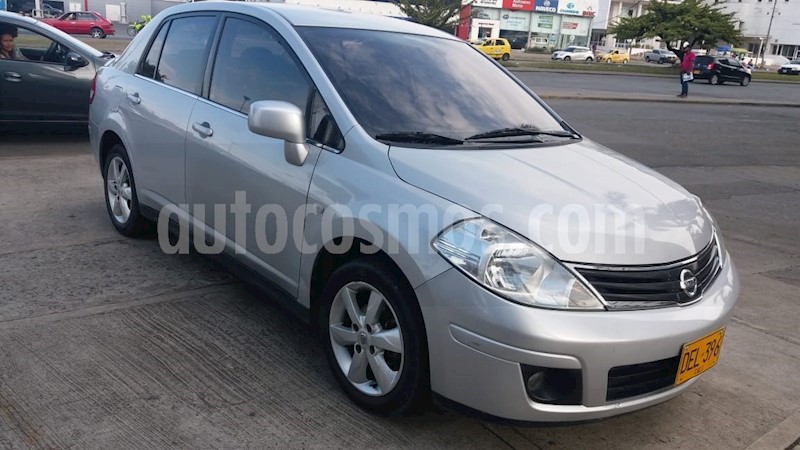foto Nissan Tiida Sedan 1.8L Premium usado