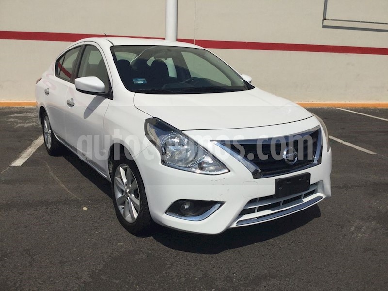 foto Nissan Versa Advance Aut Seminuevo