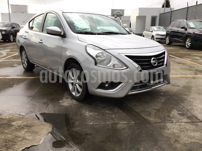 foto Nissan Versa Advance Aut Seminuevo