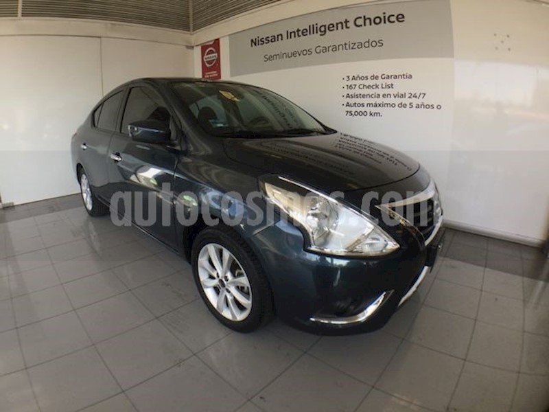 foto Nissan Versa Advance Aut Seminuevo