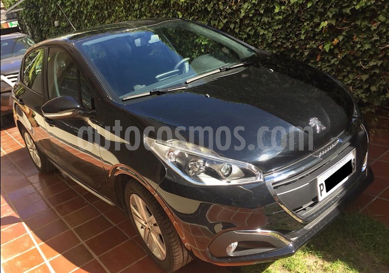 foto Peugeot 208 1.6L Active usado