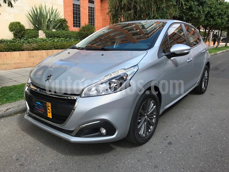 foto Peugeot 208 2018 usado