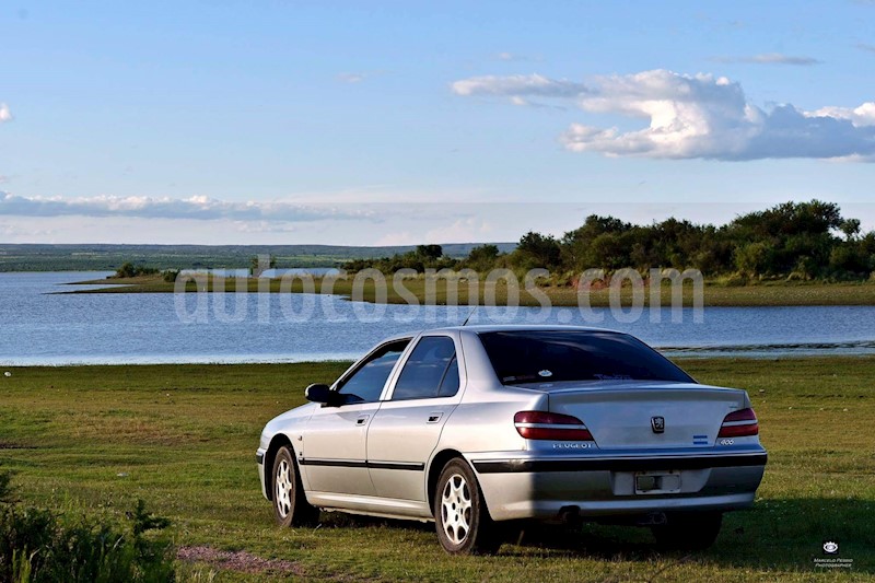foto Peugeot 406 SV 3.0 usado