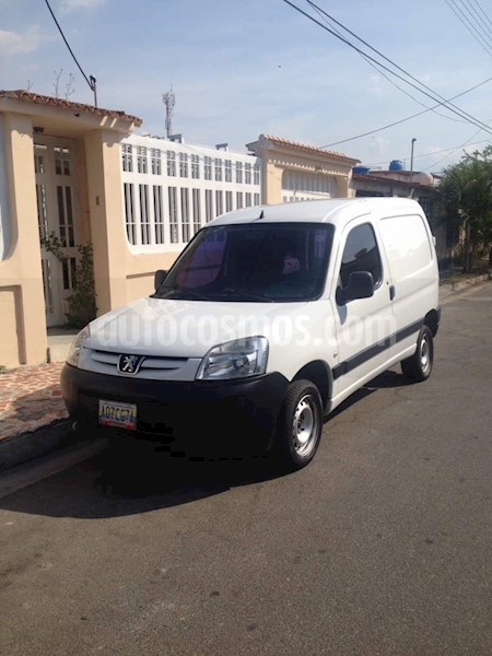 foto Peugeot Partner 1.4L usado