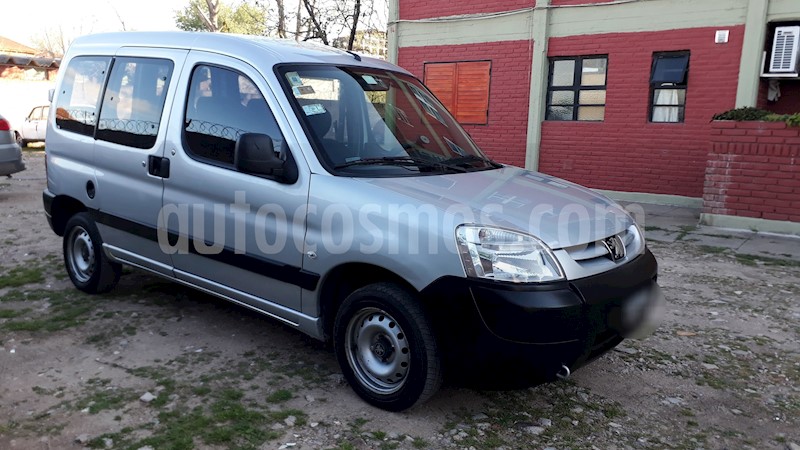 foto Peugeot Partner Furgon Confort 1.4 usado