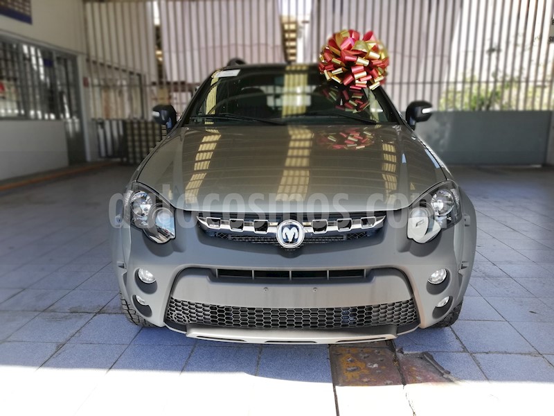 foto RAM 700 Club Cab Adventure Apple Car Play Android Auto nuevo