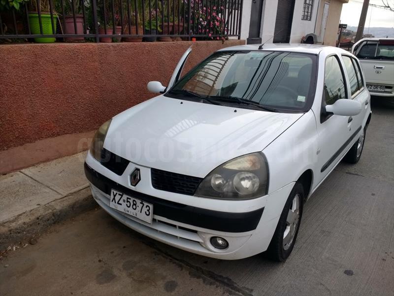 foto Renault Clio ll 5 Puertas 1.6 16V Privilege ABS Mec 5P NEW usado