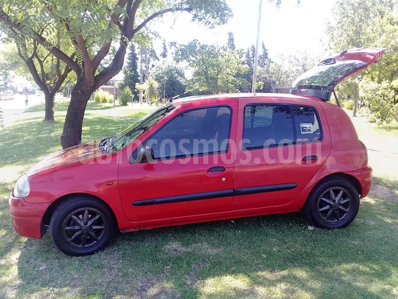 foto Renault Clio 5P RT usado