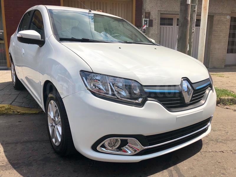 foto Renault Logan 1.6 Privilege Usado