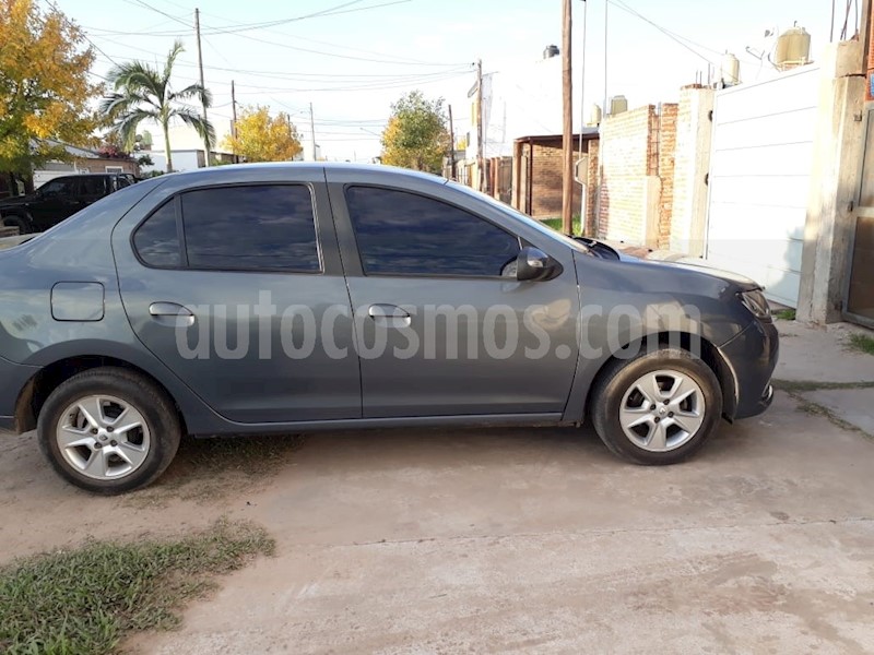 foto Renault Logan 1.6 Privilege usado