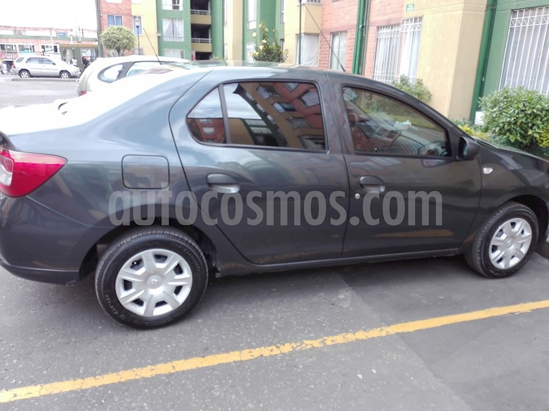 foto Renault Logan Authentique usado