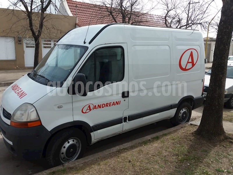 foto Renault Master Furgon Corto Alto 2.5 TD Confort usado