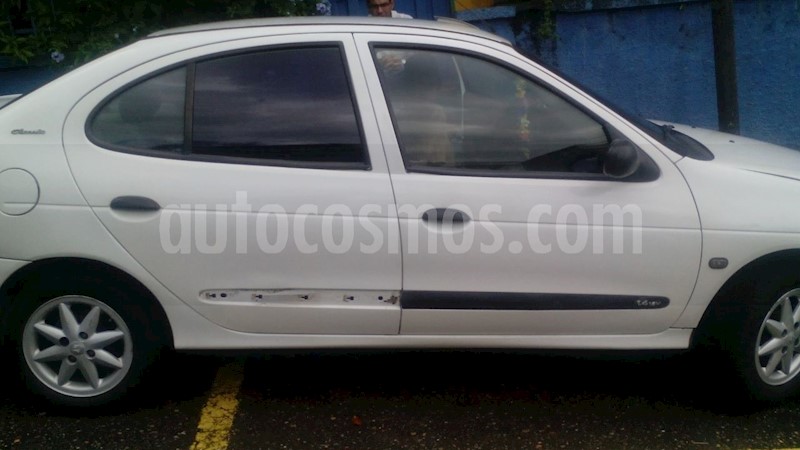 foto Renault Megane Classic L4,1.6i,16v S 2 1 usado