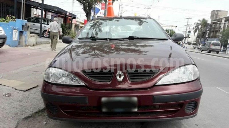 foto Renault Megane Tric 1.6 Pack GNC usado