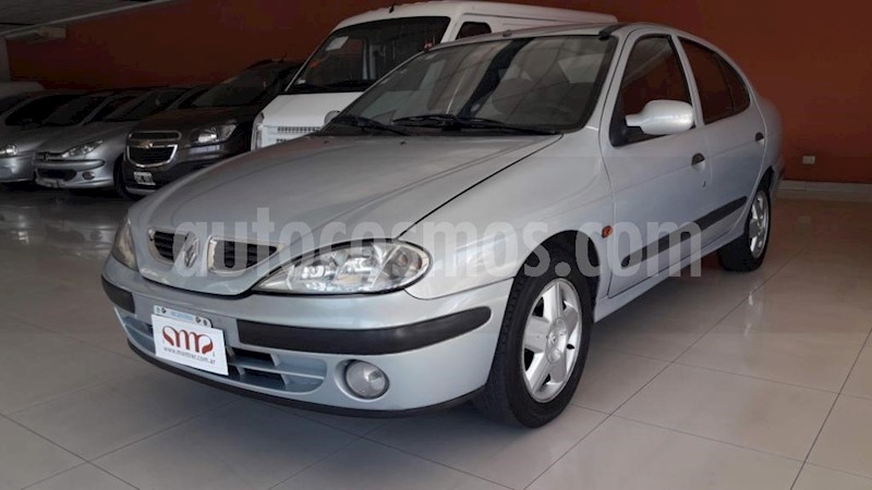 foto Renault Megane Tric RXE TD ABS usado