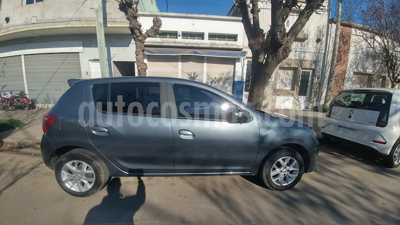 foto Renault Sandero 1.6 Privilege Nav usado