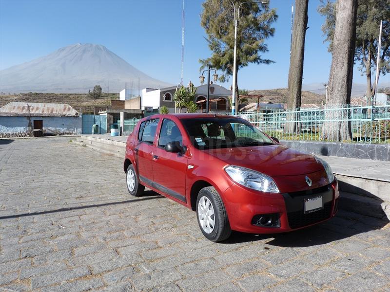 foto Renault Sandero Expression 1.6L usado