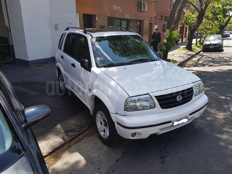 foto Suzuki Grand Vitara JLX 4x4 5P Usado