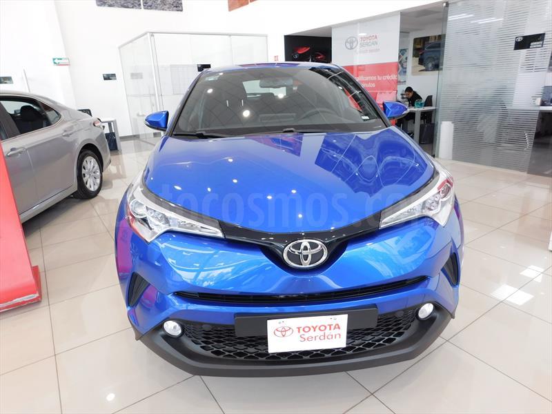 foto Toyota C-HR 2.0L nuevo