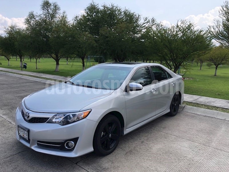 foto Toyota Camry SE 3.5L V6 usado