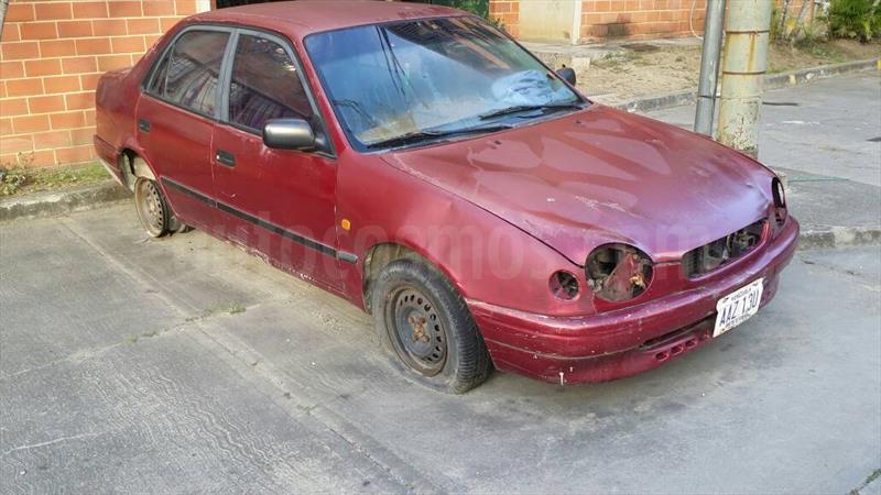 foto Toyota Corolla Gli Sinc. 1.8 usado