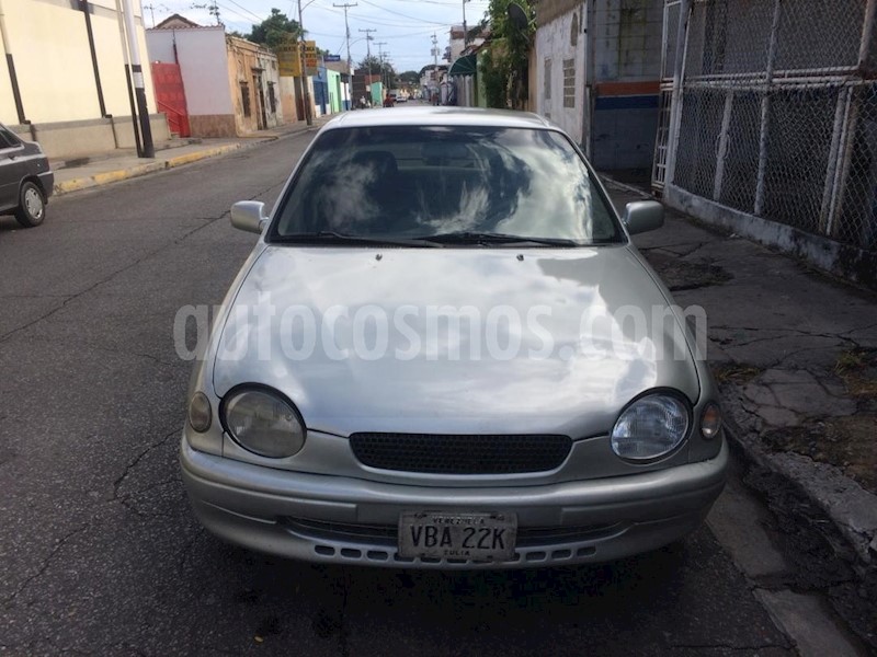 foto Toyota Corolla XLI 1.6 usado