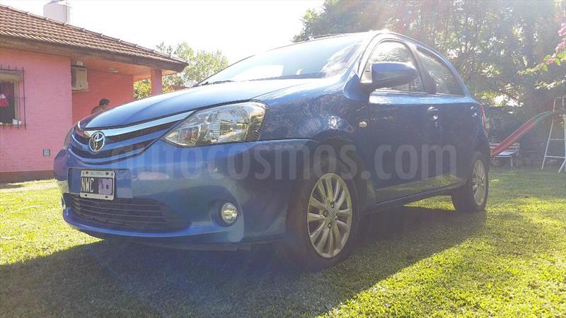 foto Toyota Etios Hatchback XLS usado