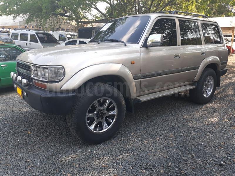 foto Toyota FJ Cruiser 4.0 Mec usado
