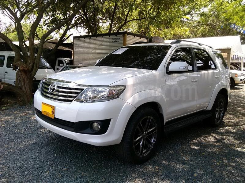 foto Toyota Fortuner Urbana 2.7L 4x2 Aut usado