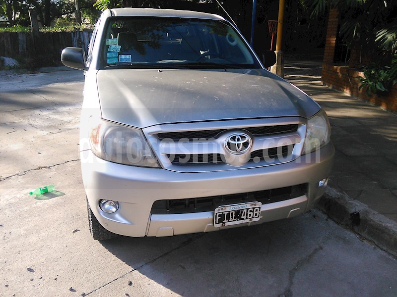 foto Toyota Hilux 2.5 4x2 DX DC usado