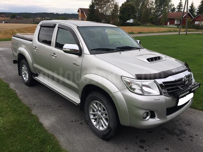 Toyota Hilux 2.5 4X4 Cabina Doble SR usado (2014) color ...