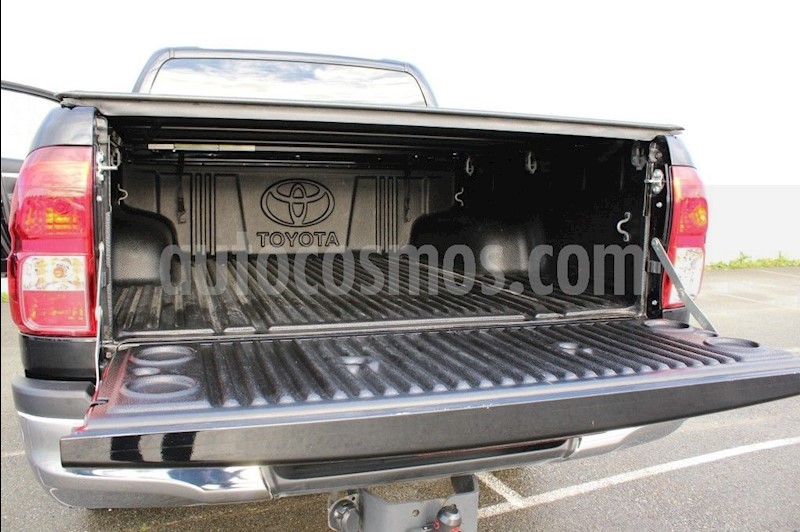 foto Toyota Hilux 2.5L TD 4x4 CD usado
