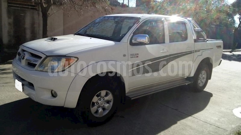 foto Toyota Hilux 3.0 4x2 SRV TDi DC usado