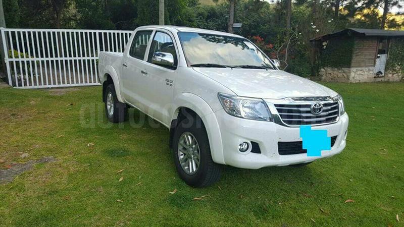 foto Toyota Hilux Doble Cabina 2.7L 4x4 usado