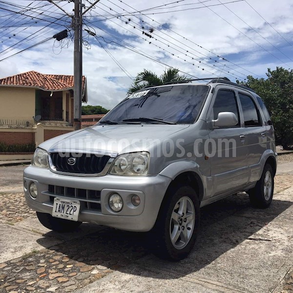 foto Toyota Yaris 1.3L Full usado