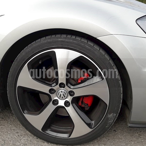 foto Volkswagen Golf GTI 5P 2.0 TSI DSG usado