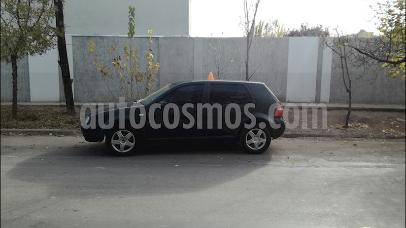 foto Volkswagen Golf 5P 1.6 Comfortline usado