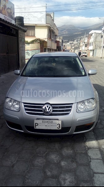 foto Volkswagen Jetta 2.0L usado